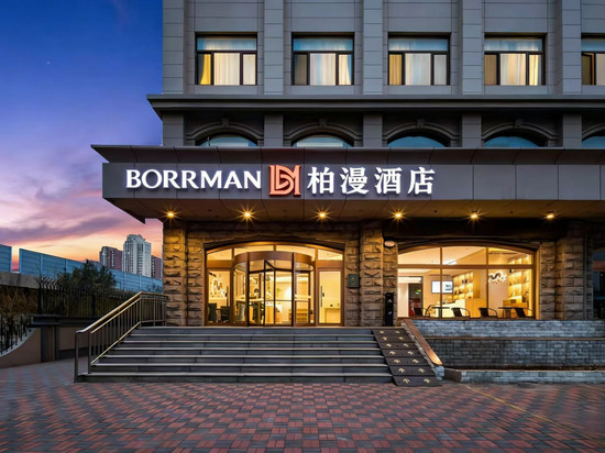 柏漫酒店(天津滨海新区塘沽站店)