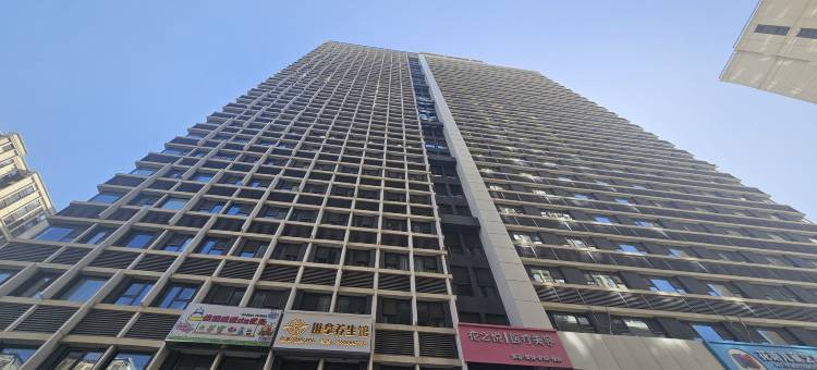 汐遇轻奢酒店(大连威尼斯水城港东五街店)图片