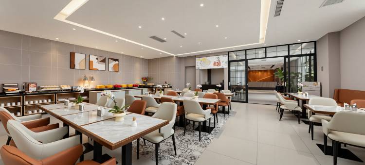 昆明比弗利酒店(经开区店)图片