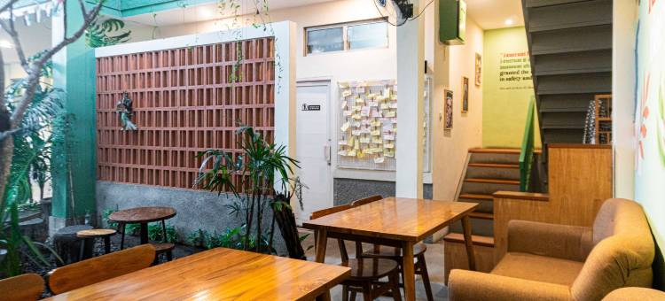 Urbanview Hotel Ultima Logam Bandung图片