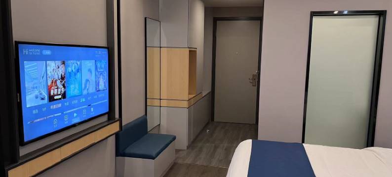 如家睿柏·云酒店(天津西青王稳庄赛达工业园店)图片