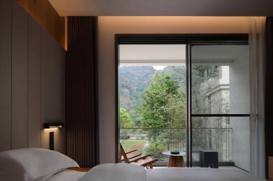 观蓝舒苑・Mountain·view·Vacation·设计师美墅(三姑度假区店)图片