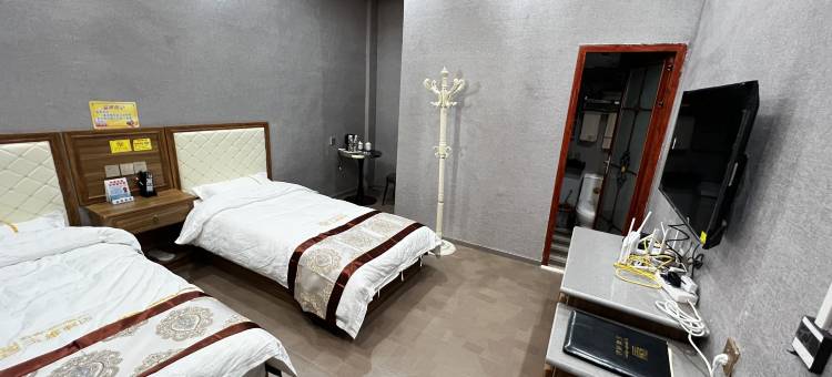 谢通门玉雄酒店图片