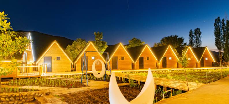 那拉提揽景临溪美宿(那拉提草原店)图片