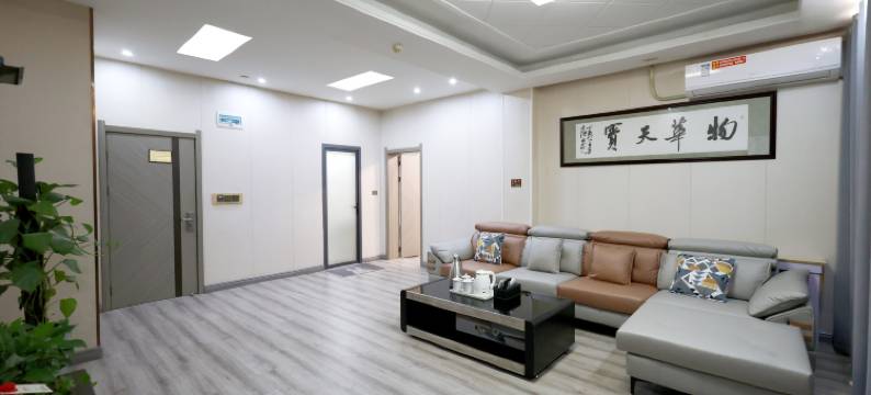 新野天润假日酒店图片