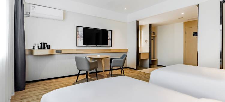 城市便捷酒店(丰城循环经济园汇金国际商城店)图片