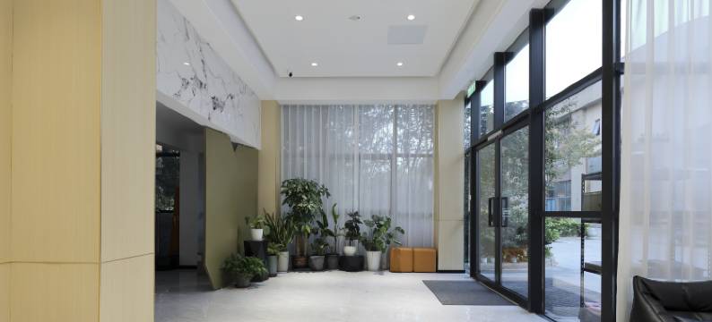 智享酒店式公寓(南通火车站店)图片