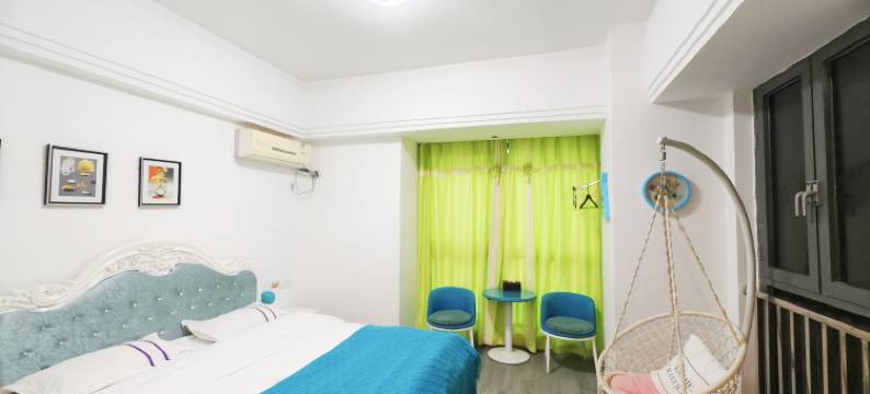 南昌唯美·轻奢影院酒店公寓(红谷滩万达广场店)图片