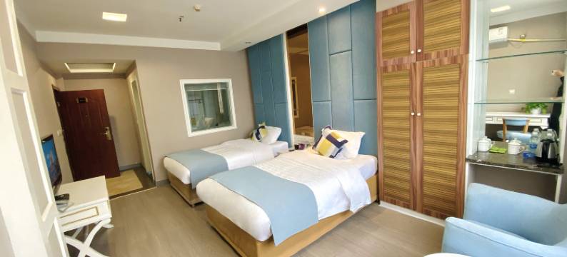 金叶·景盛酒店(乐山高铁站嘉兴路美食街店)图片