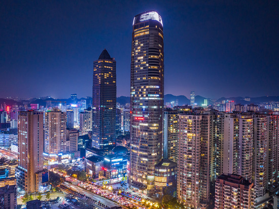 See City·雲翼高空酒店(贵阳甲秀楼民生路店)