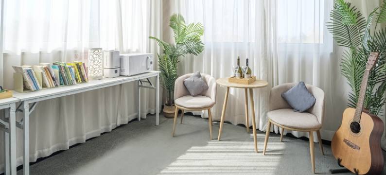 金湾海景酒店SeaViewHotle(北戴河鸽子窝店)图片