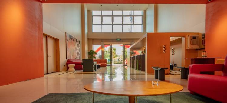 山水居酒店(日照安泰国际广场大学城店)图片