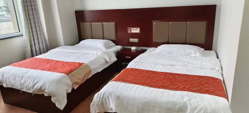 那拉提有间民宿图片