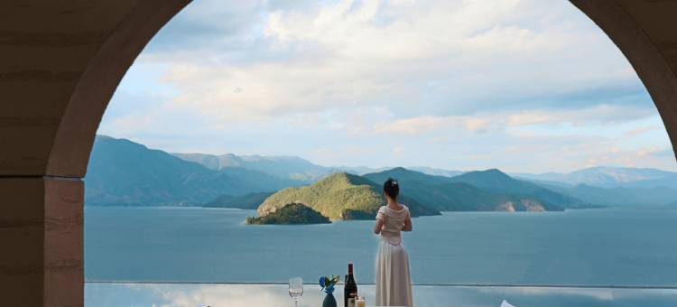 泸沽湖ARABELLA阿拉贝拉湖景庄园图片