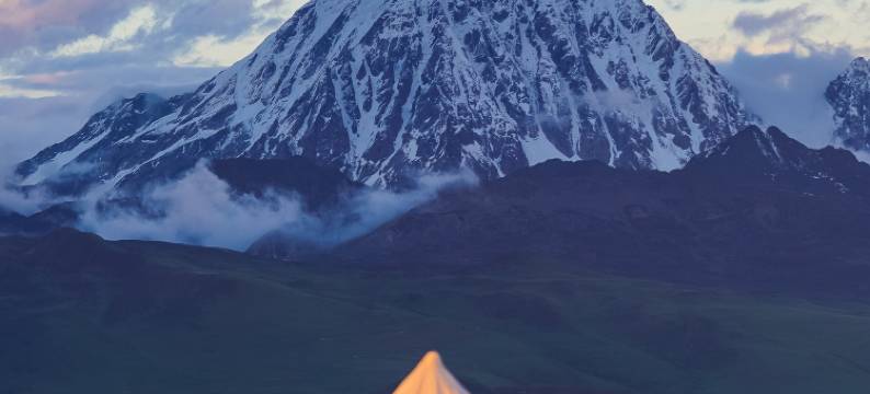 八郎生都雪山观景酒店图片