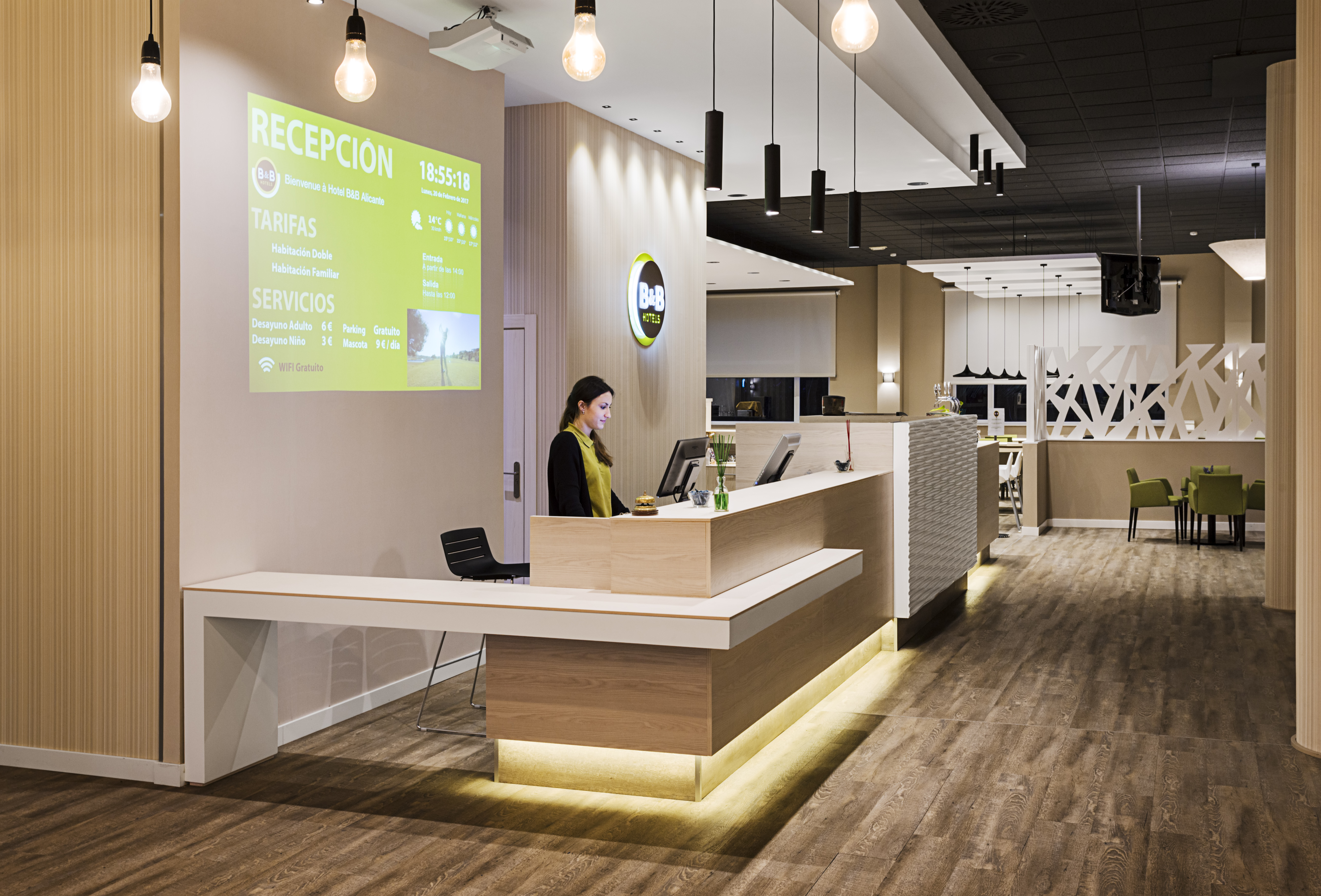 B&B HOTEL Alicante Over view