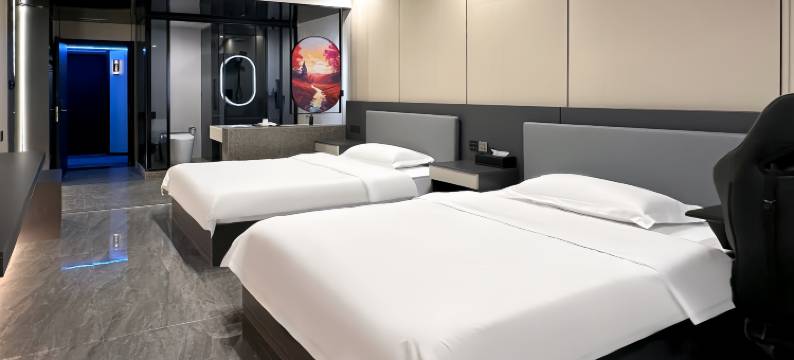 HiGo电竞观影酒店(信阳火车站天润广场店)图片