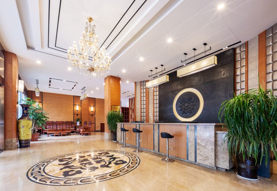 Huaxi Guiguan Hotel Hotel Overview