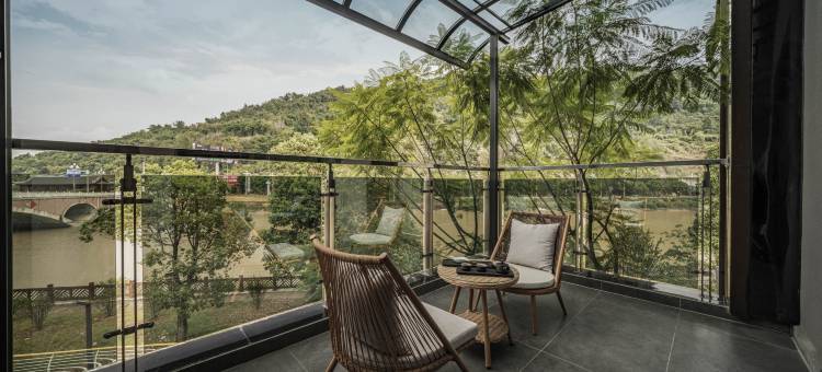 雅安行止民宿(熊猫会展中心绿岛公园店)图片