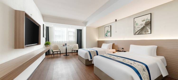 国韵大酒店(花洲书院邓州站店)图片