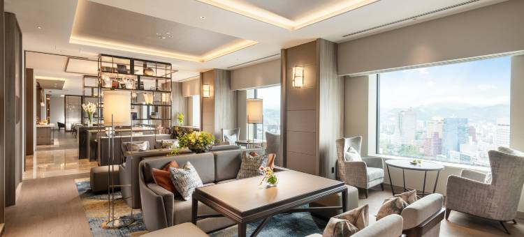 广岛希尔顿酒店(Hilton Hiroshima)图片