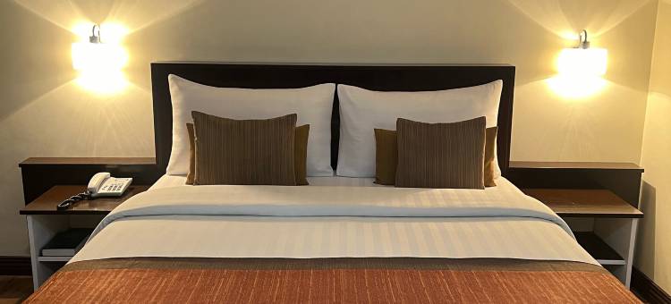 苏比克酒店(Subic Residencias)图片