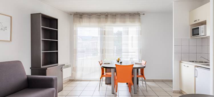托农巴恩斯经典城市公寓酒店(Appart'City Classic Thonon les Bains)图片