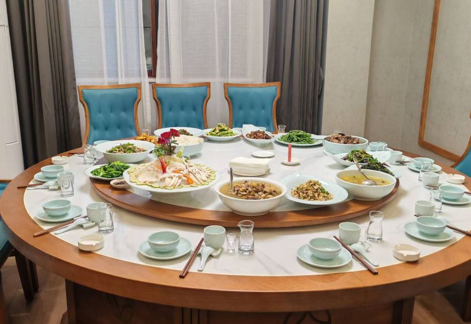 Heyu Hotel (Xundian Fenglongwan Branch) Hotel Overview