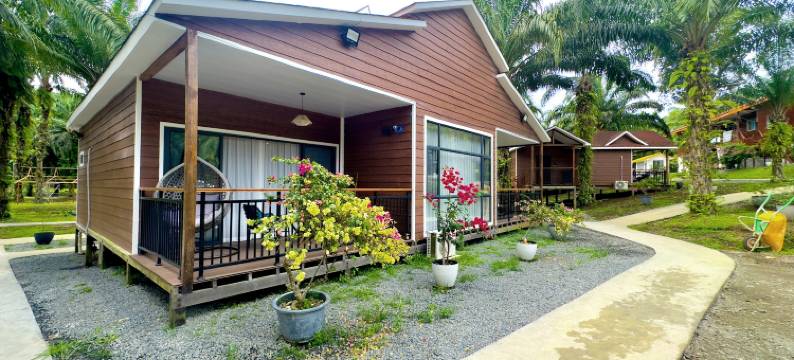 棕榈湖度假村(中文管家服务+免费仙本那镇上/码头接送班车)(Palm Lake Resort)图片