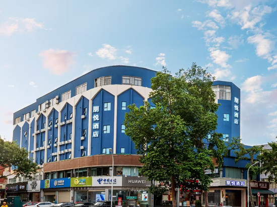 朋悦酒店(厦门机场湖里大道店)