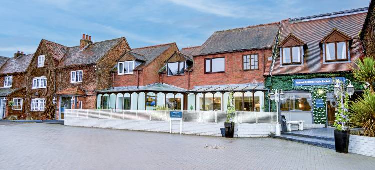 贝尔维拉华威郡公园酒店肯尼尔沃思(Warwickshire Park Hotel Kenilworth by Belvilla)图片