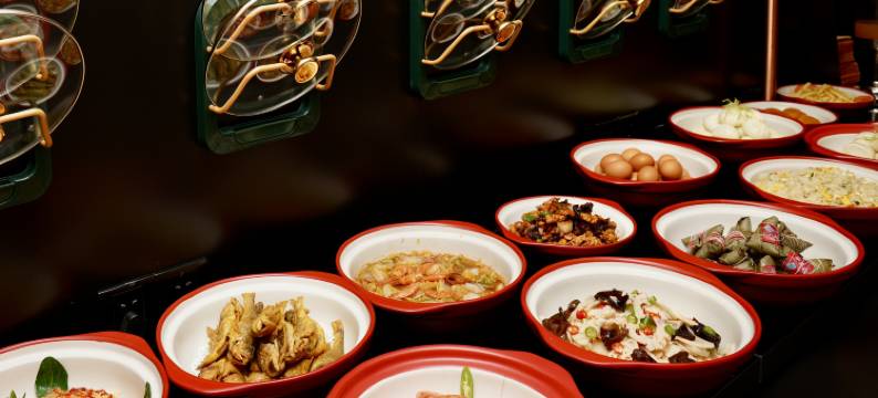 恬觅酒店(青岛台东步行街海泊河地铁站店)图片