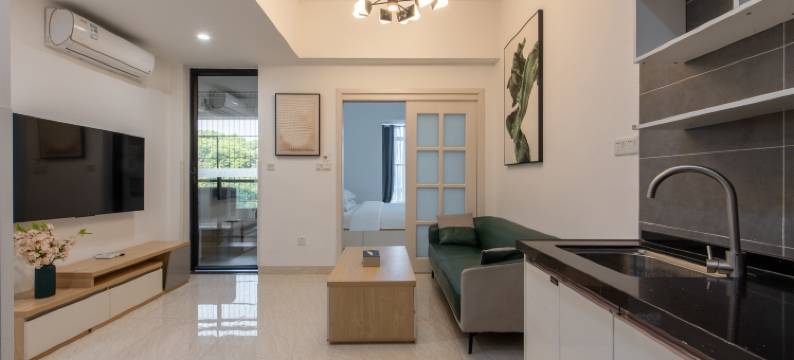 六居·雅舍公寓(江门东站江海广场店)图片