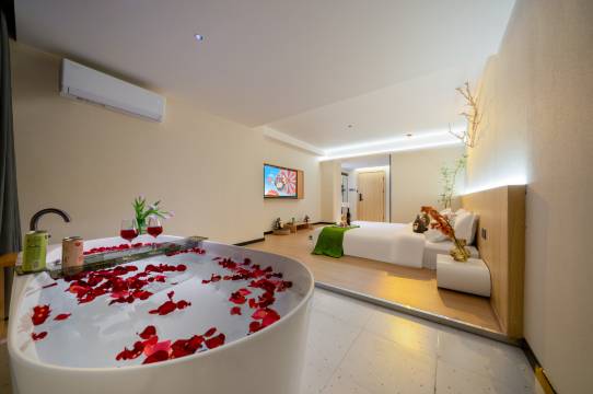 河源市东江明珠酒店