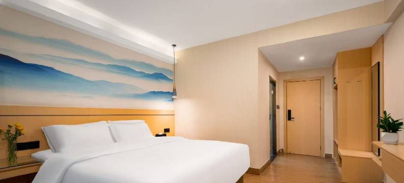 华悦优选酒店(陈江天益城店)图片