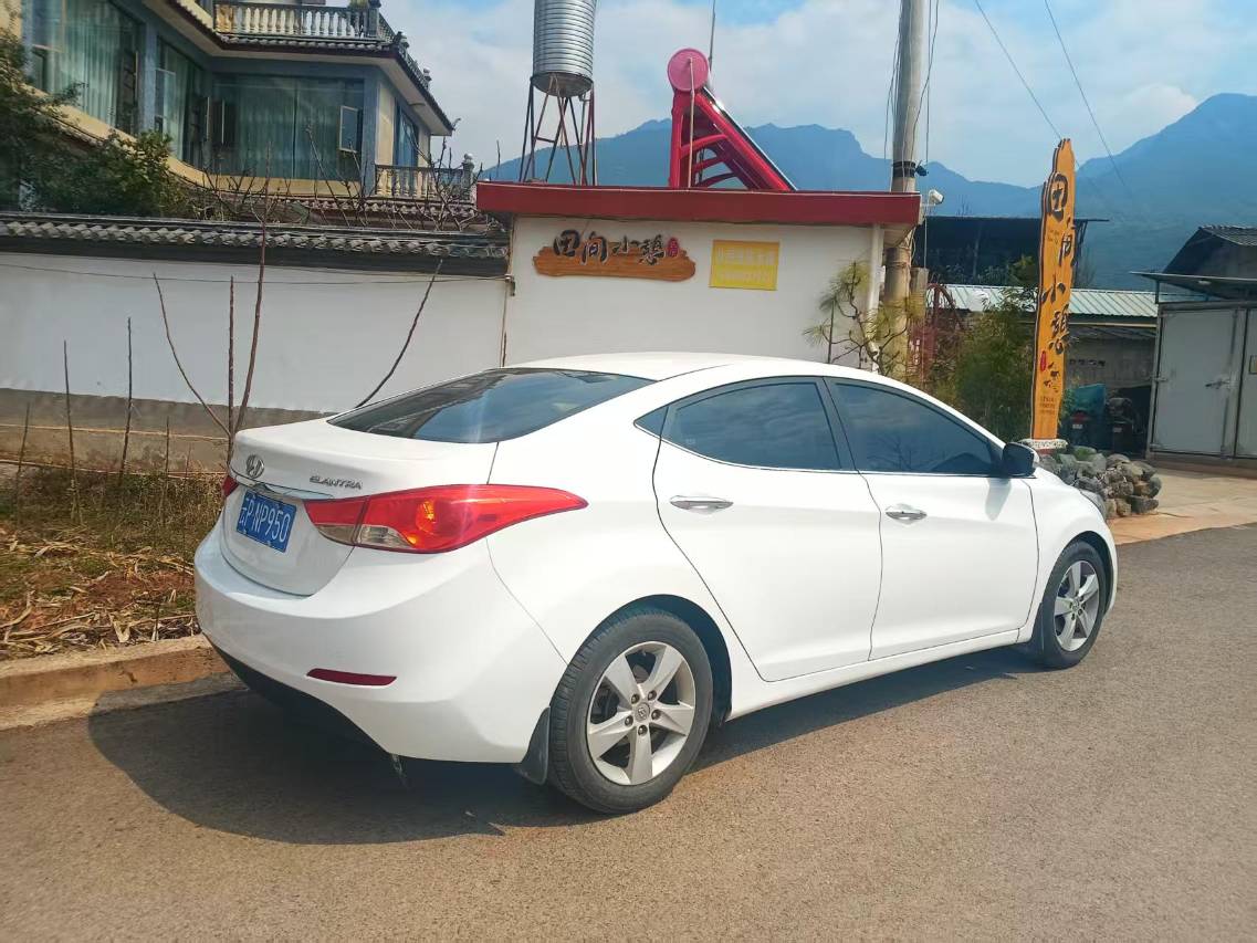 丽江田间小憩民宿(三义国际机场店)图片