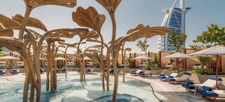 迪拜卓美亚港湾酒店(Jumeirah Marsa Al Arab Dubai)图片