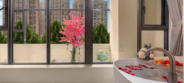 龙猫精灵酒店(成都太古里春熙路步行街店)图片