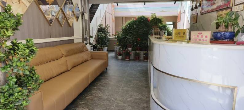 普兰景菲假日酒店图片