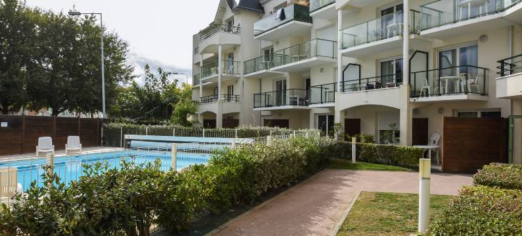 阿米劳特 - 维肯塞勒花园法义公寓式酒店(Vacancéole - les Jardins de l'Amirauté)图片