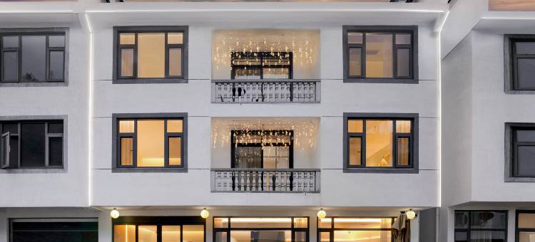 梵舍·青山外villa设计师定制美宿(三清山旅游公路店)图片