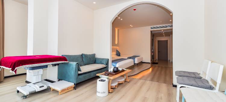 雅度智能酒店(贵阳喷水池黔灵山公园地铁站店)图片