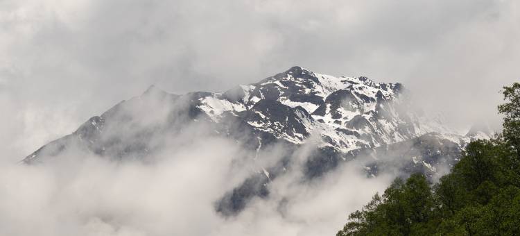 Magnolia Maison·二山来温泉度假酒店(海螺沟冰川森林公园店)图片