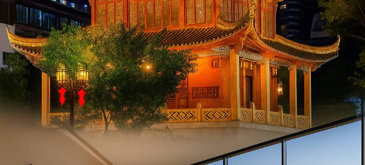 贵阳·欢住｜Soong·CinemaBathtub设计酒店(喷水池地铁站甲秀楼店)图片