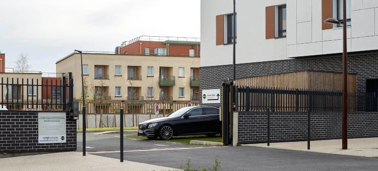 B&B酒店博瓦达西圣昆廷亚琳(B&B Hotel Bois d'Arcy Saint Quentin en Yvelines)图片