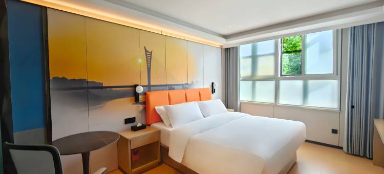 古蔺皇家公馆酒店(天立酒街人民法院店)图片