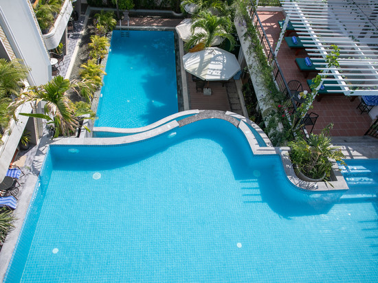 坎巴纳拉里维耶尔酒店