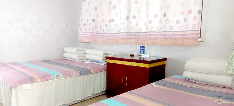 塞罕坝山水人家农家院图片