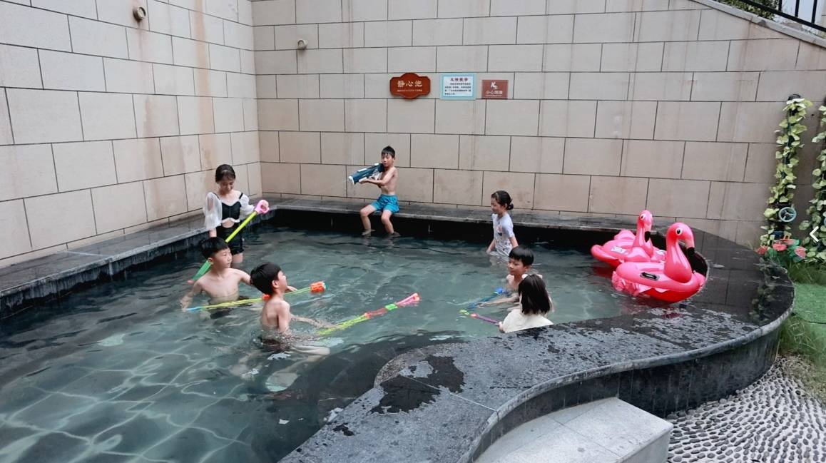 诚城乐活酒店(新乡凤凰谷乐活小镇店)图片