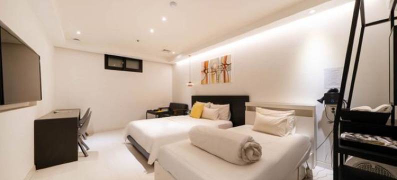 一山耶洛8霍特尔(Yellow 8 Hotel)图片